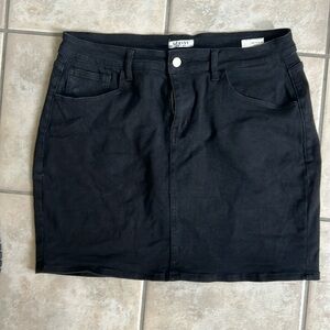 GUANYY unmarked size 12 dark rinse black denim skirt